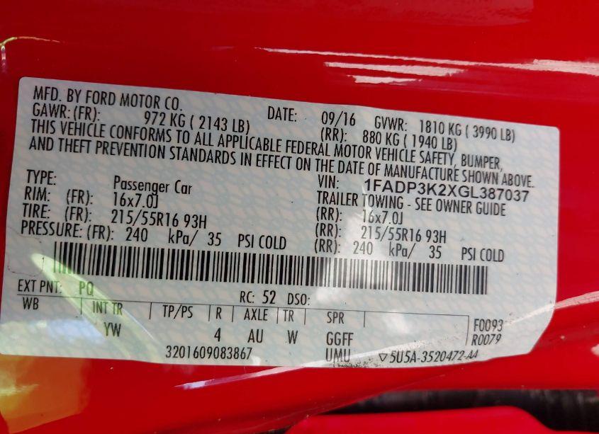 Photo 9 of 2016 Ford Focus SE (VIN 1FADP3K2XGL387037)