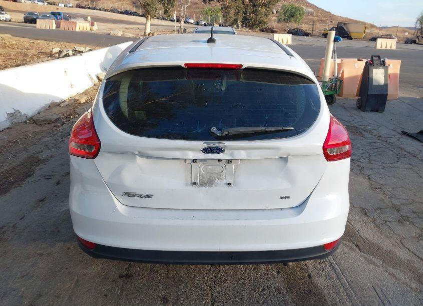 Photo 16 of 2017 Ford Focus SE (VIN 1FADP3K2XHL231517)