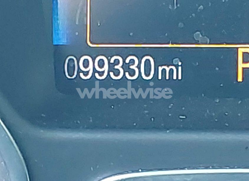 Photo 15 of 2018 Ford Focus SE (VIN 1FADP3K2XJL238585)