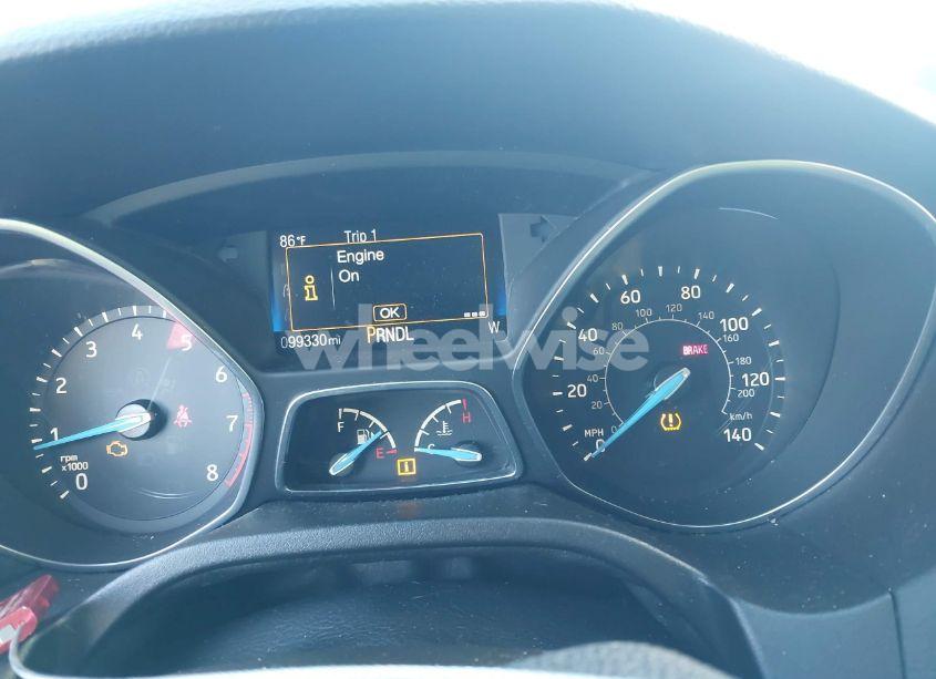 Photo 7 of 2018 Ford Focus SE (VIN 1FADP3K2XJL238585)