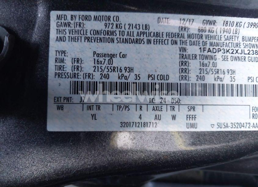 Photo 9 of 2018 Ford Focus SE (VIN 1FADP3K2XJL238585)