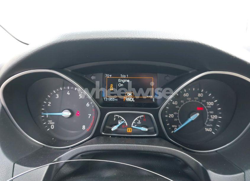 Photo 7 of 2018 Ford Focus SE (VIN 1FADP3K2XJL262031)