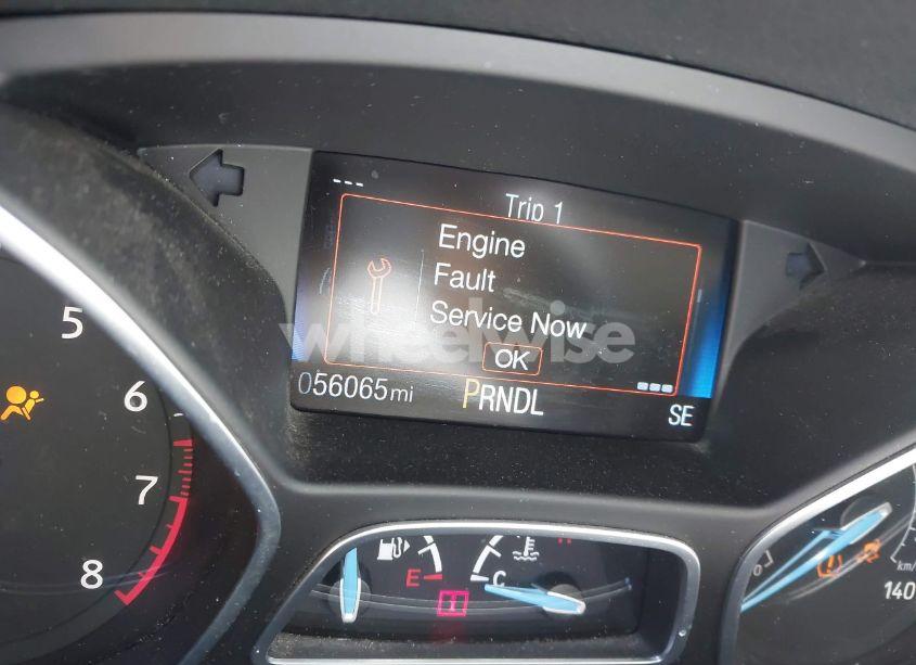 Photo 16 of 2018 Ford Focus SE (VIN 1FADP3K2XJL264037)