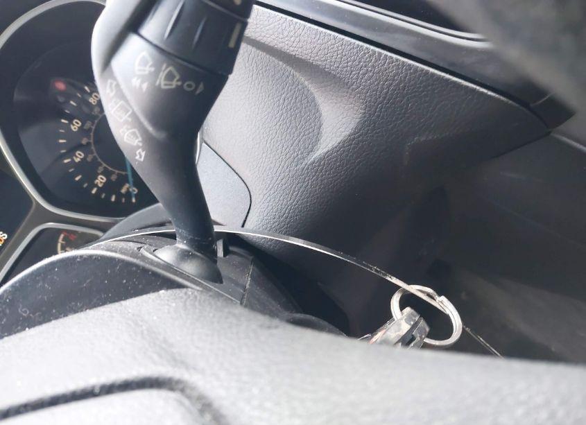 Photo 11 of 2016 Ford Focus SE (VIN 1FADP3KE1GL201251)