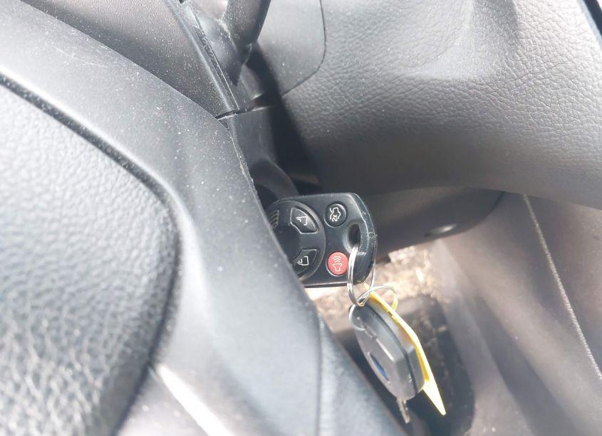 Photo 11 of 2016 Ford Focus SE (VIN 1FADP3KE2GL209990)