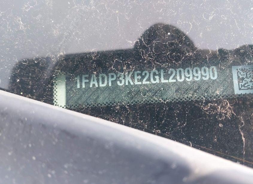 Photo 9 of 2016 Ford Focus SE (VIN 1FADP3KE2GL209990)