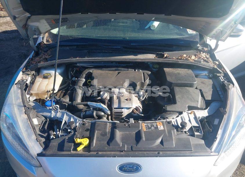 Photo 10 of 2016 Ford Focus SE (VIN 1FADP3KE5GL200829)