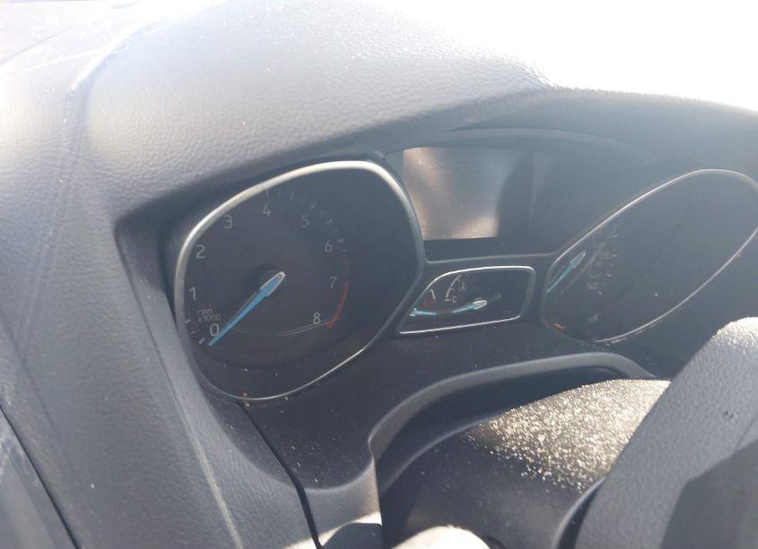 Photo 7 of 2016 Ford Focus SE (VIN 1FADP3KE6GL356927)