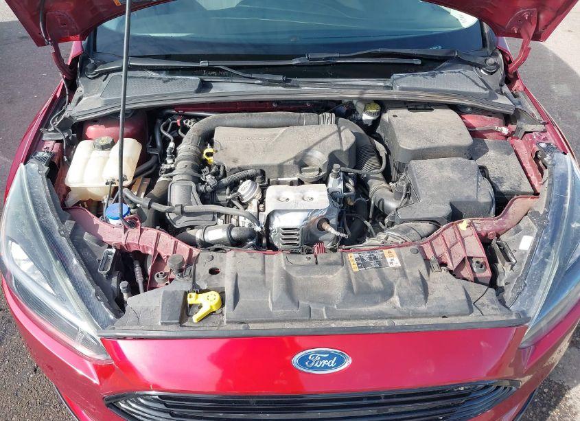 Photo 10 of 2016 Ford Focus SE (VIN 1FADP3KE8GL268249)