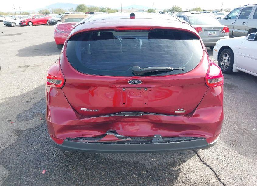 Photo 6 of 2016 Ford Focus SE (VIN 1FADP3KE8GL268249)