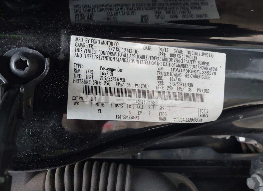 Photo 9 of 2015 Ford Focus SE (VIN 1FADP3KE9FL285575)