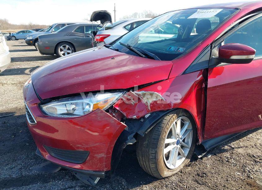 Photo 6 of 2015 Ford Focus SE (VIN 1FADP3KEXFL259244)