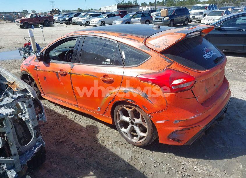 Photo 3 of 2013 Ford Focus ST (VIN 1FADP3L90DL230785)