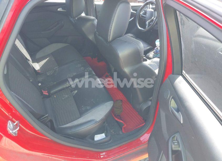 Photo 8 of 2013 Ford Focus ST (VIN 1FADP3L90DL230785)