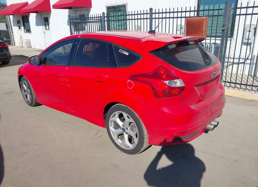 Photo 3 of 2014 Ford Focus ST (VIN 1FADP3L90EL168161)