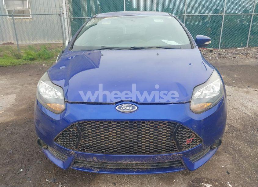 Photo 12 of 2014 Ford Focus ST (VIN 1FADP3L90EL419261)