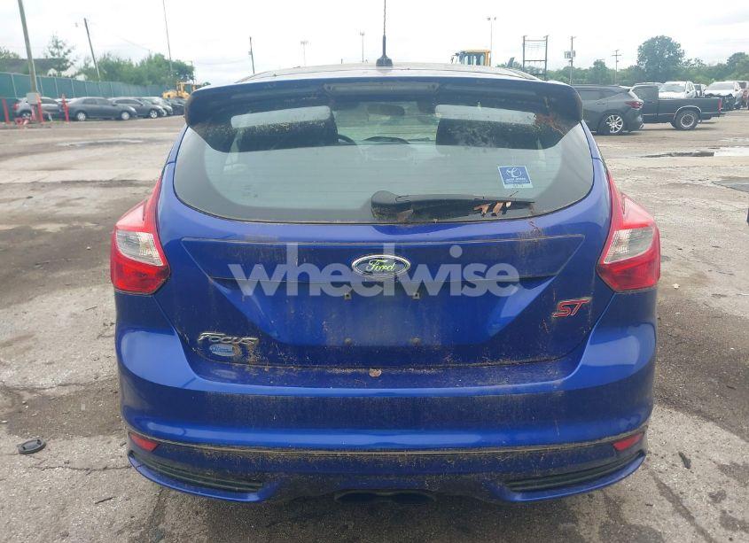 Photo 16 of 2014 Ford Focus ST (VIN 1FADP3L90EL419261)