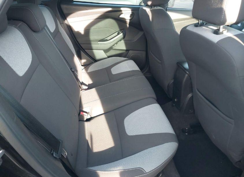 Photo 8 of 2014 Ford Focus ST (VIN 1FADP3L90EL462014)