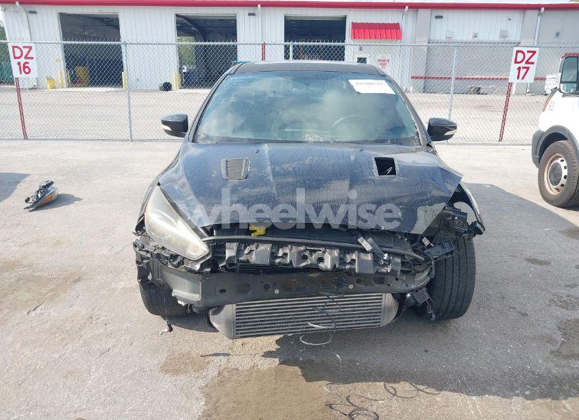 Photo 12 of 2016 Ford Focus ST (VIN 1FADP3L90GL224280)