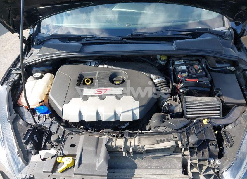 Photo 10 of 2016 Ford Focus ST (VIN 1FADP3L90GL225543)