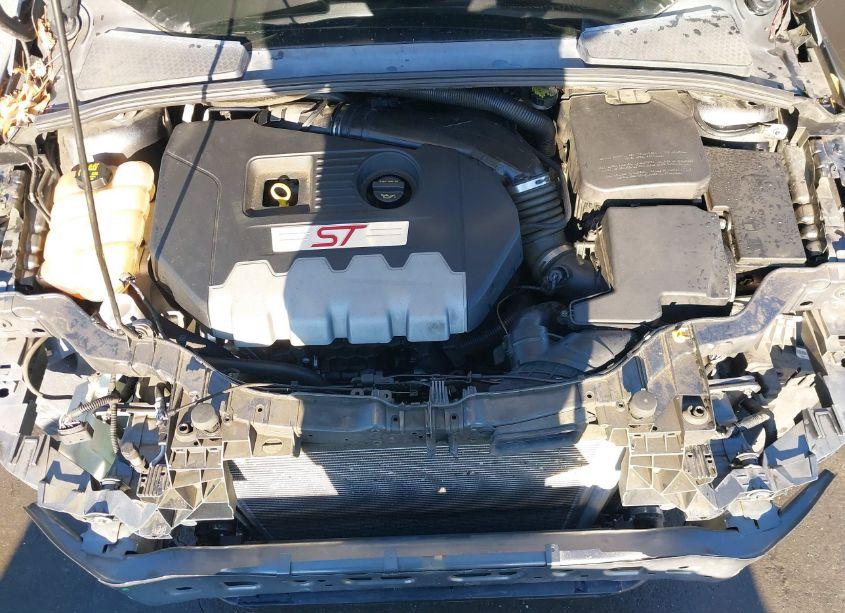 Photo 10 of 2016 Ford Focus (VIN 1FADP3L90GL344483)