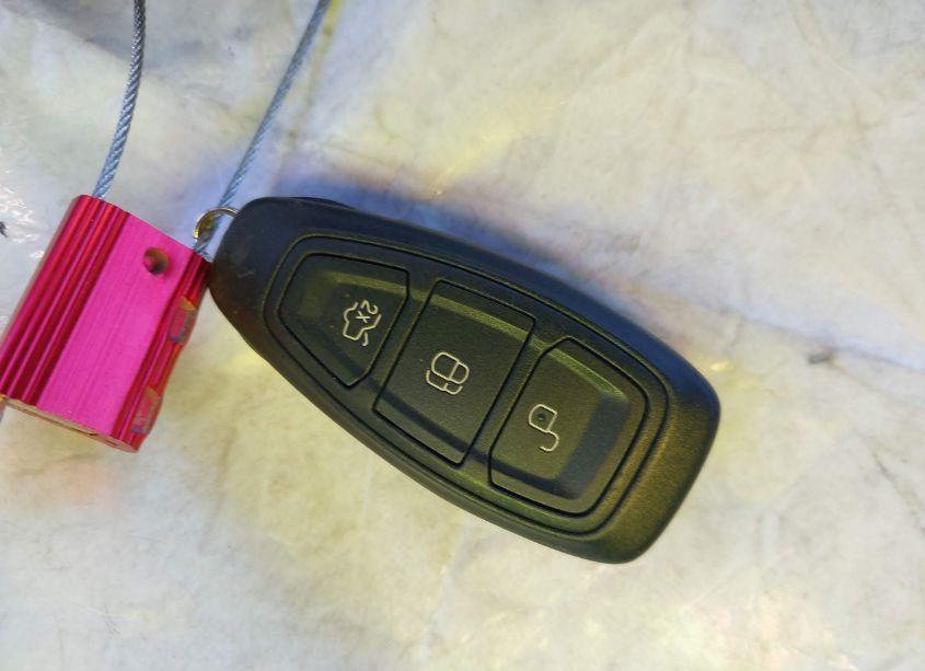 Photo 11 of 2016 Ford Focus (VIN 1FADP3L90GL344483)