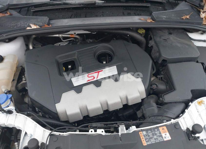 Photo 10 of 2018 Ford Focus ST (VIN 1FADP3L90JL232726)