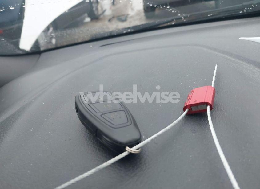 Photo 11 of 2018 Ford Focus ST (VIN 1FADP3L90JL232726)