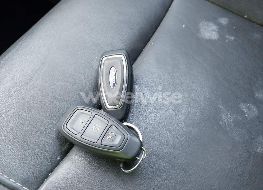 Photo 11 of 2015 Ford Focus ST (VIN 1FADP3L91FL312236)
