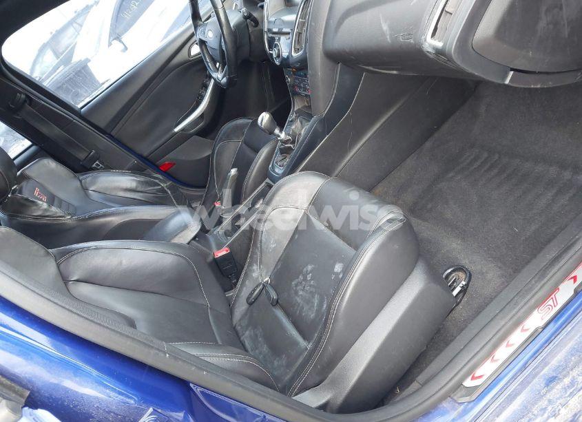 Photo 5 of 2015 Ford Focus ST (VIN 1FADP3L91FL312236)