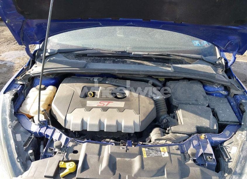 Photo 10 of 2015 Ford Focus ST (VIN 1FADP3L91FL369567)