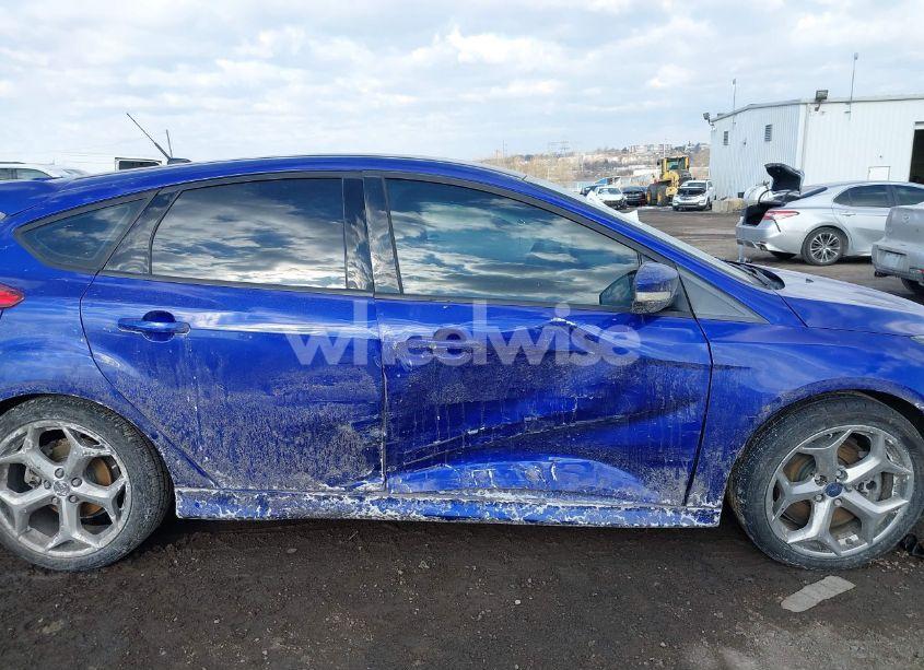 Photo 6 of 2015 Ford Focus ST (VIN 1FADP3L91FL369567)