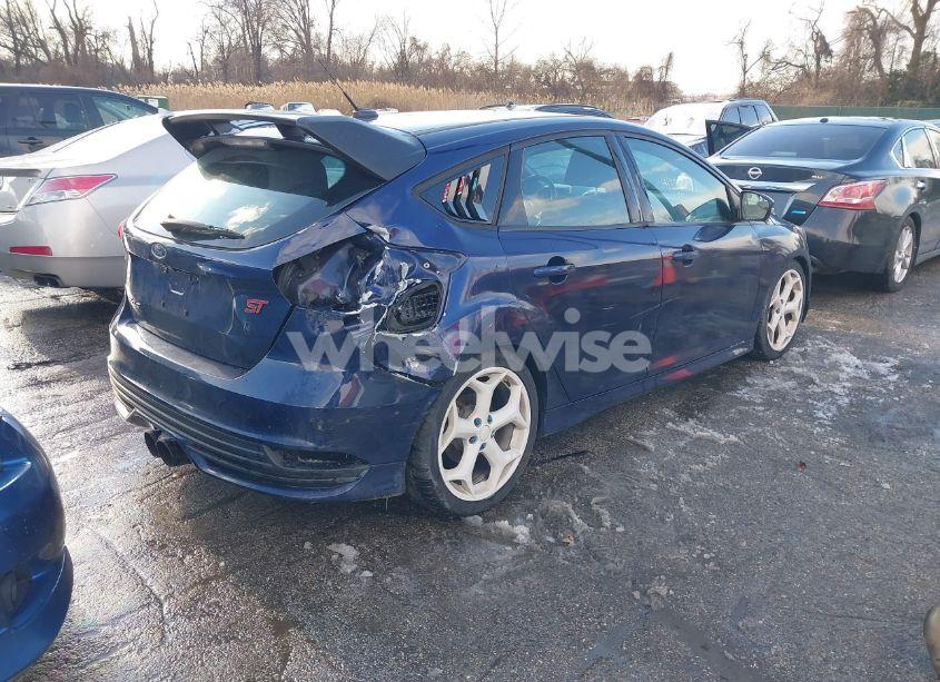 Photo 4 of 2016 Ford Focus ST (VIN 1FADP3L91GL266506)