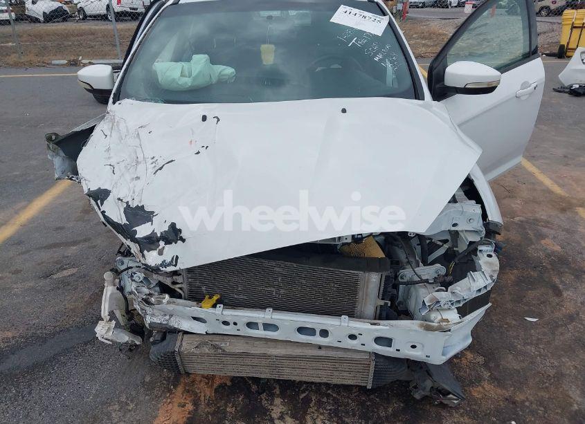 Photo 6 of 2017 Ford Focus ST (VIN 1FADP3L91HL215413)