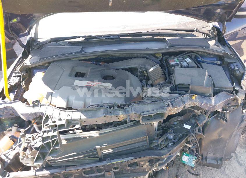 Photo 10 of 2017 Ford Focus ST (VIN 1FADP3L91HL298566)