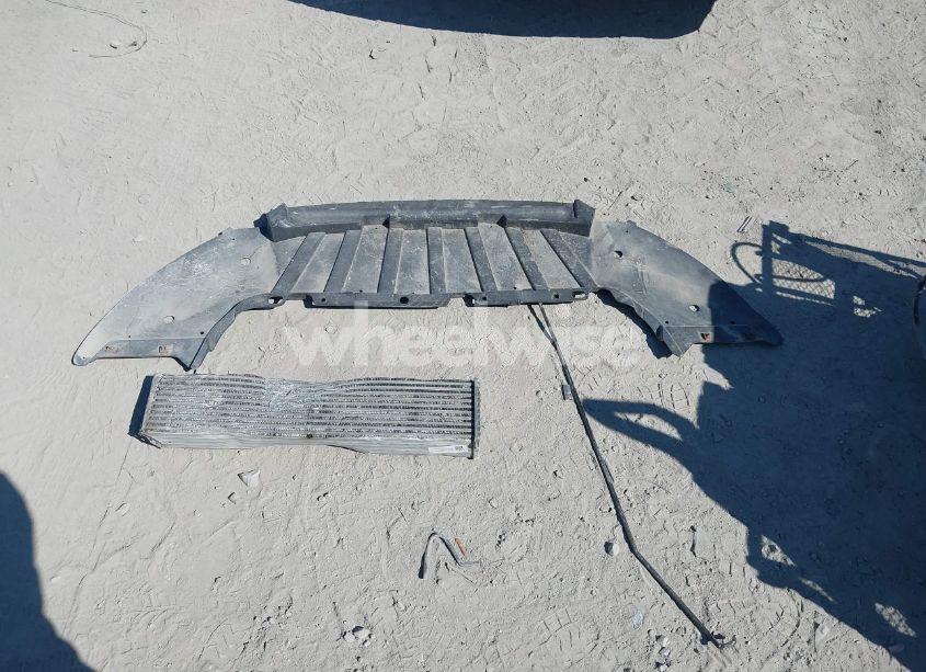 Photo 12 of 2017 Ford Focus ST (VIN 1FADP3L91HL298566)