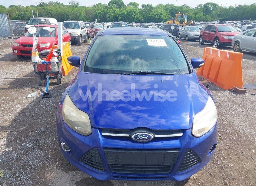 Photo 12 of 2013 Ford Focus ST (VIN 1FADP3L92DL167821)
