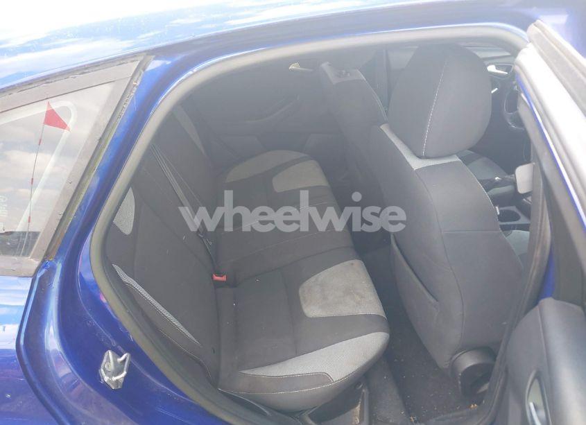 Photo 8 of 2013 Ford Focus ST (VIN 1FADP3L92DL167821)