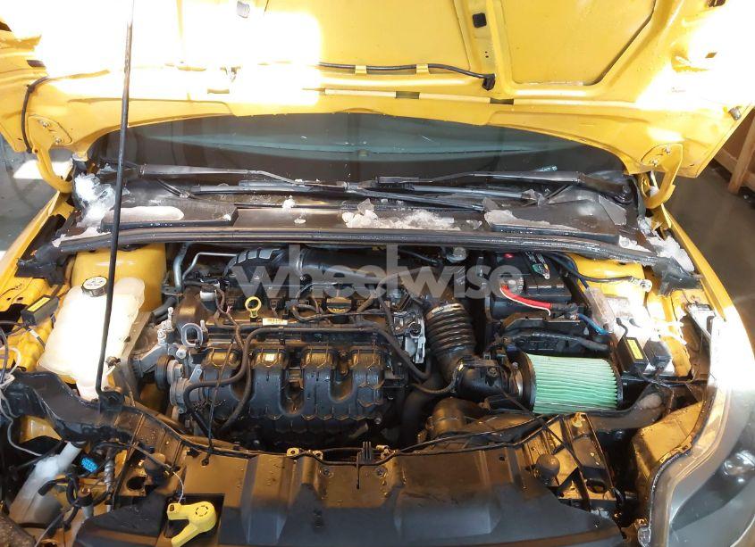 Photo 10 of 2013 Ford Focus ST (VIN 1FADP3L92DL191777)