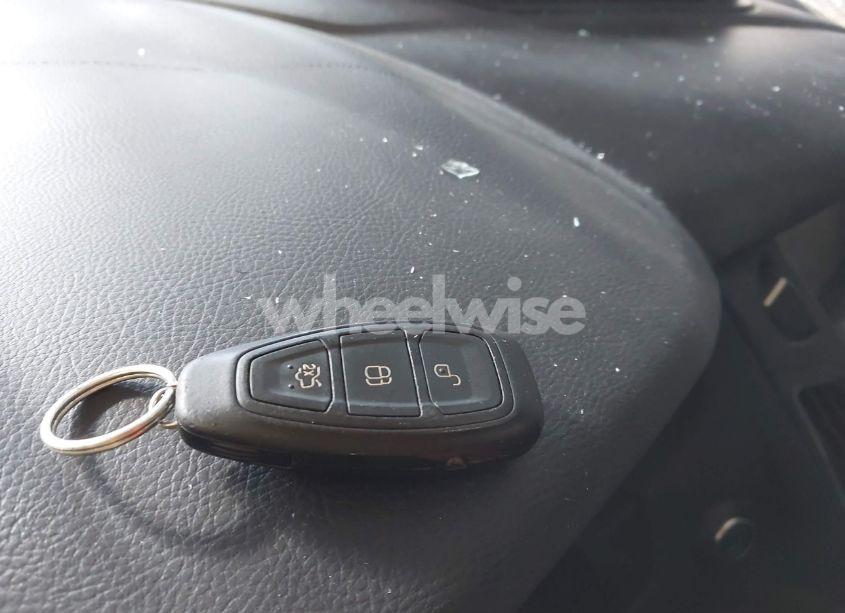 Photo 11 of 2013 Ford Focus ST (VIN 1FADP3L92DL191777)