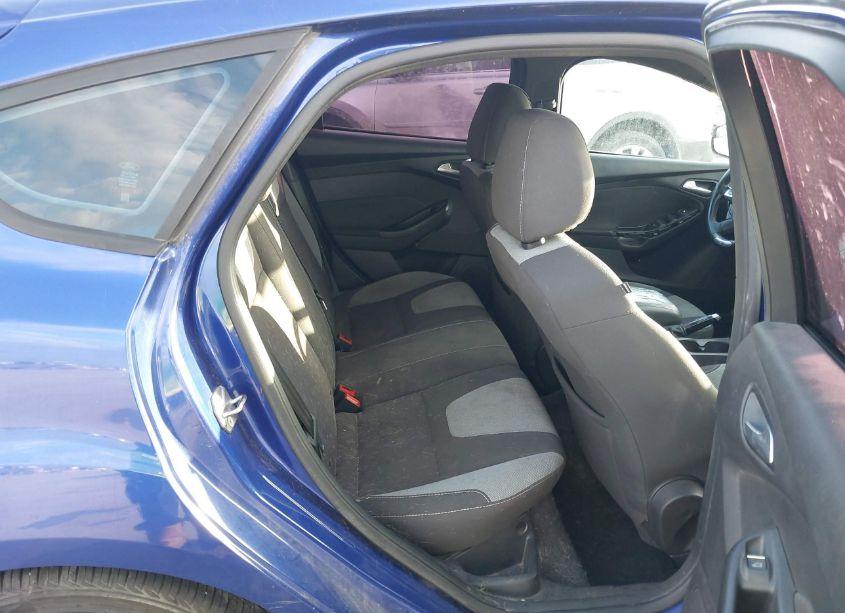 Photo 8 of 2014 Ford Focus ST (VIN 1FADP3L92EL310994)