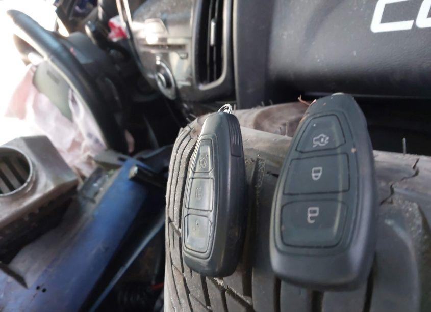 Photo 11 of 2014 Ford Focus (VIN 1FADP3L92EL415891)