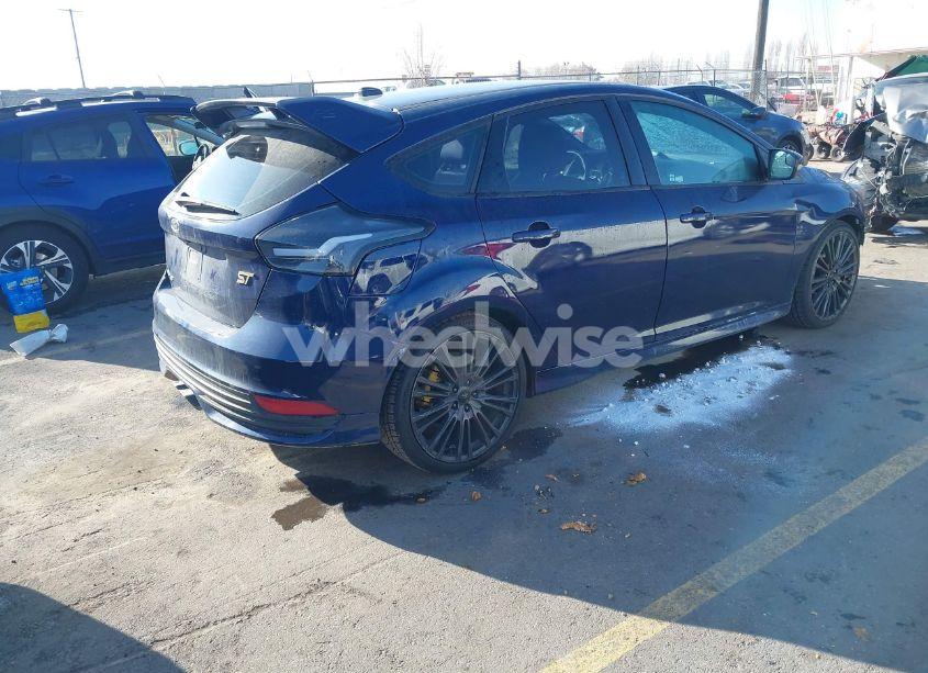 Photo 4 of 2016 Ford Focus ST (VIN 1FADP3L92GL351354)