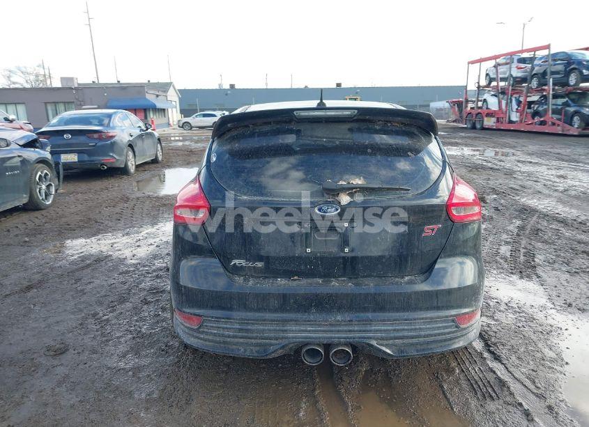 Photo 17 of 2017 Ford Focus ST (VIN 1FADP3L92HL244094)