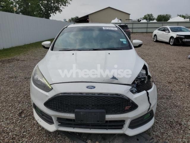 Photo 9 of 2017 FORD FOCUS ST (VIN 1FADP3L92HL320395)