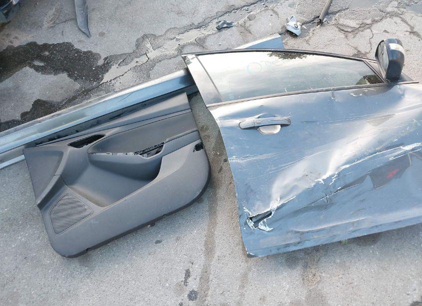 Photo 12 of 2018 Ford Focus ST (VIN 1FADP3L92JL230685)