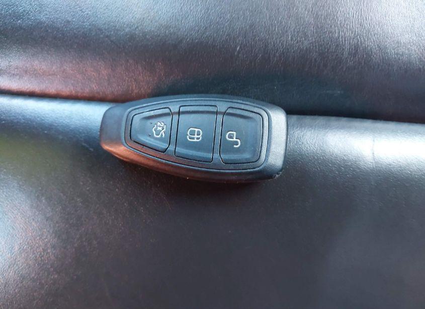 Photo 11 of 2013 Ford Focus ST (VIN 1FADP3L93DL306788)