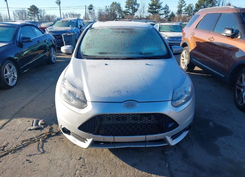 Photo 12 of 2013 Ford Focus ST (VIN 1FADP3L93DL306788)