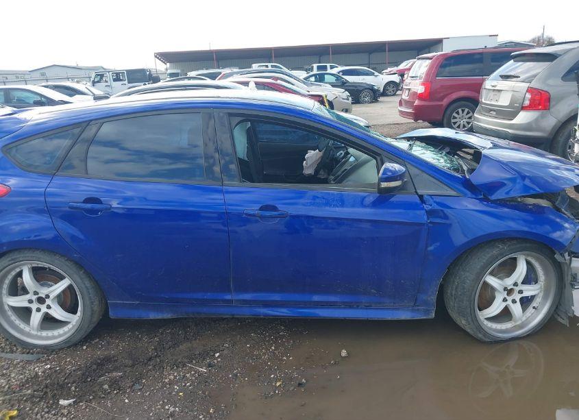 Photo 14 of 2014 Ford Focus ST (VIN 1FADP3L93EL305934)