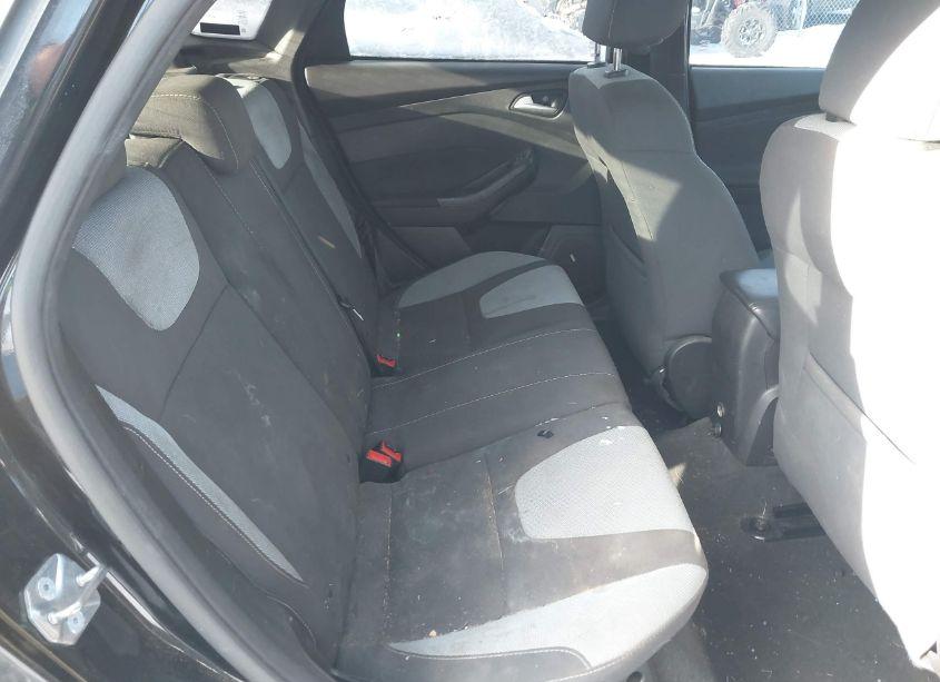 Photo 8 of 2014 Ford Focus ST (VIN 1FADP3L93EL463710)